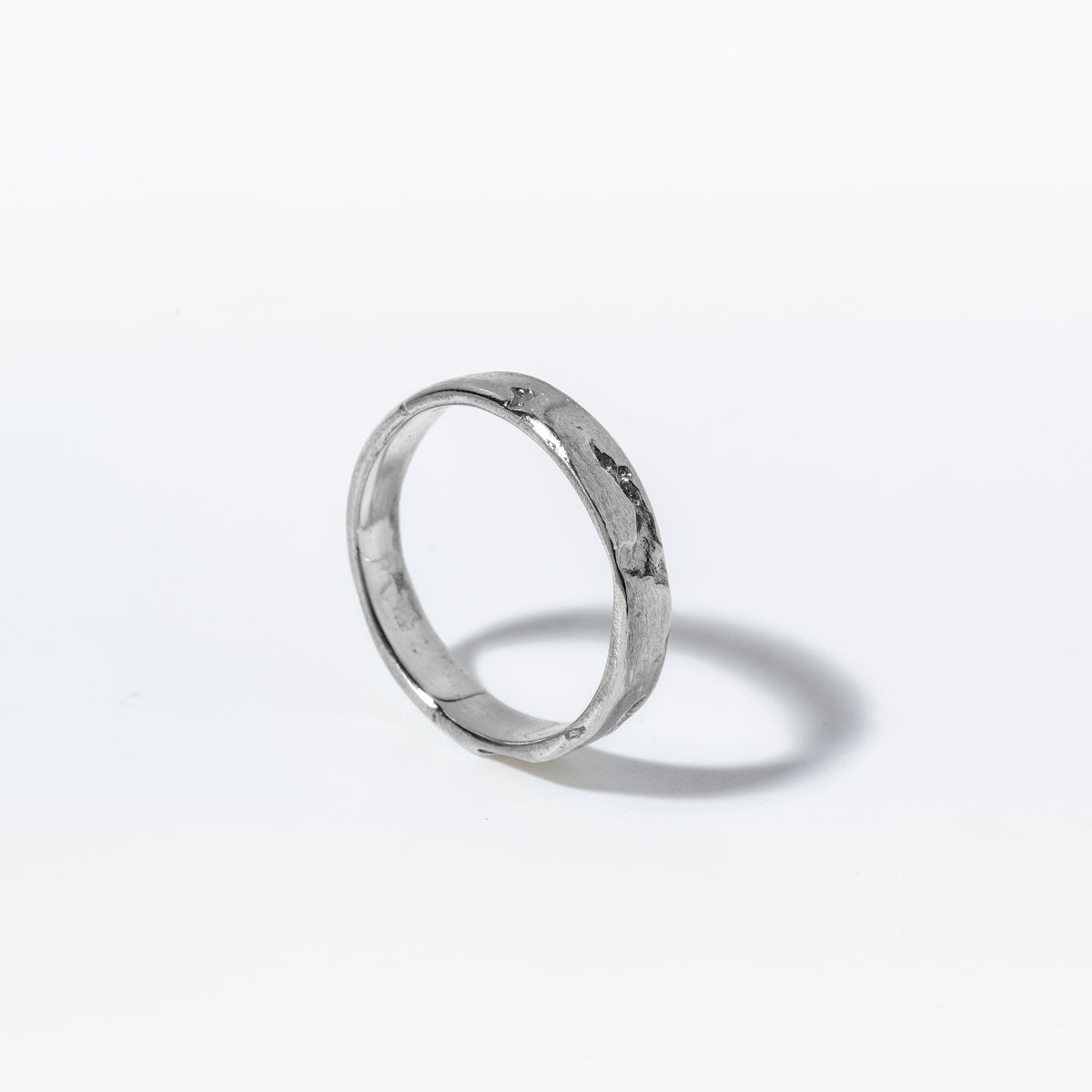 ERODED Light ring band