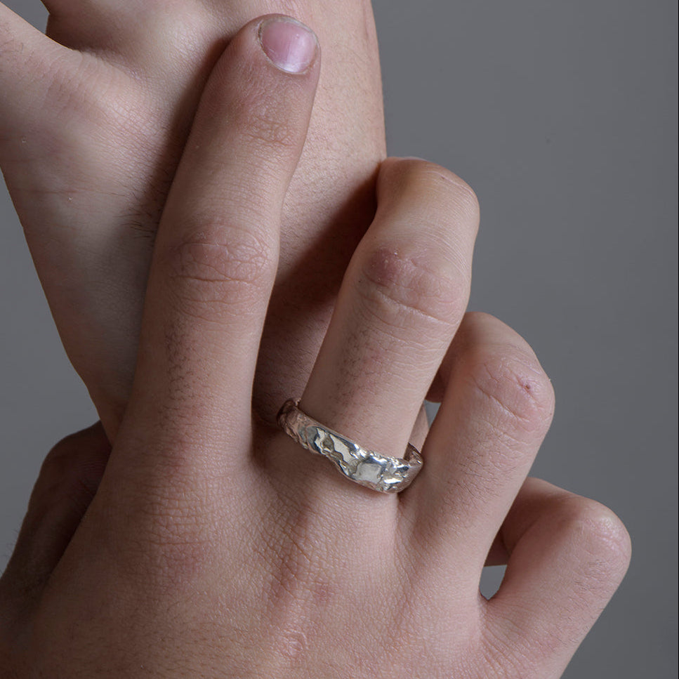 LIGHT-TERRAIN ring
