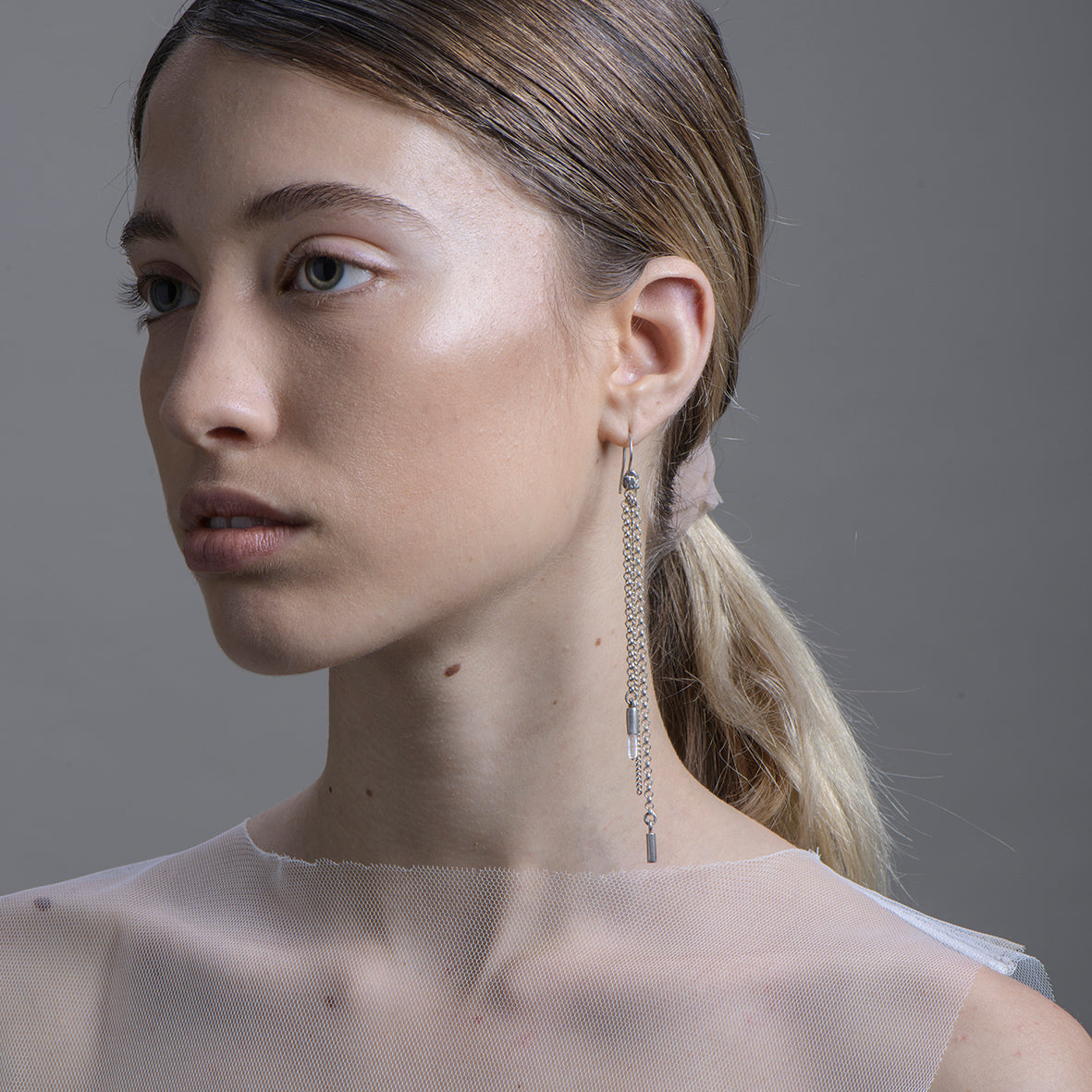 ARRAY earrings - quartz crystal