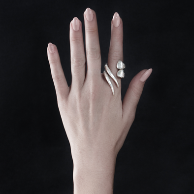 Serpentine Ring – Maya Noach
